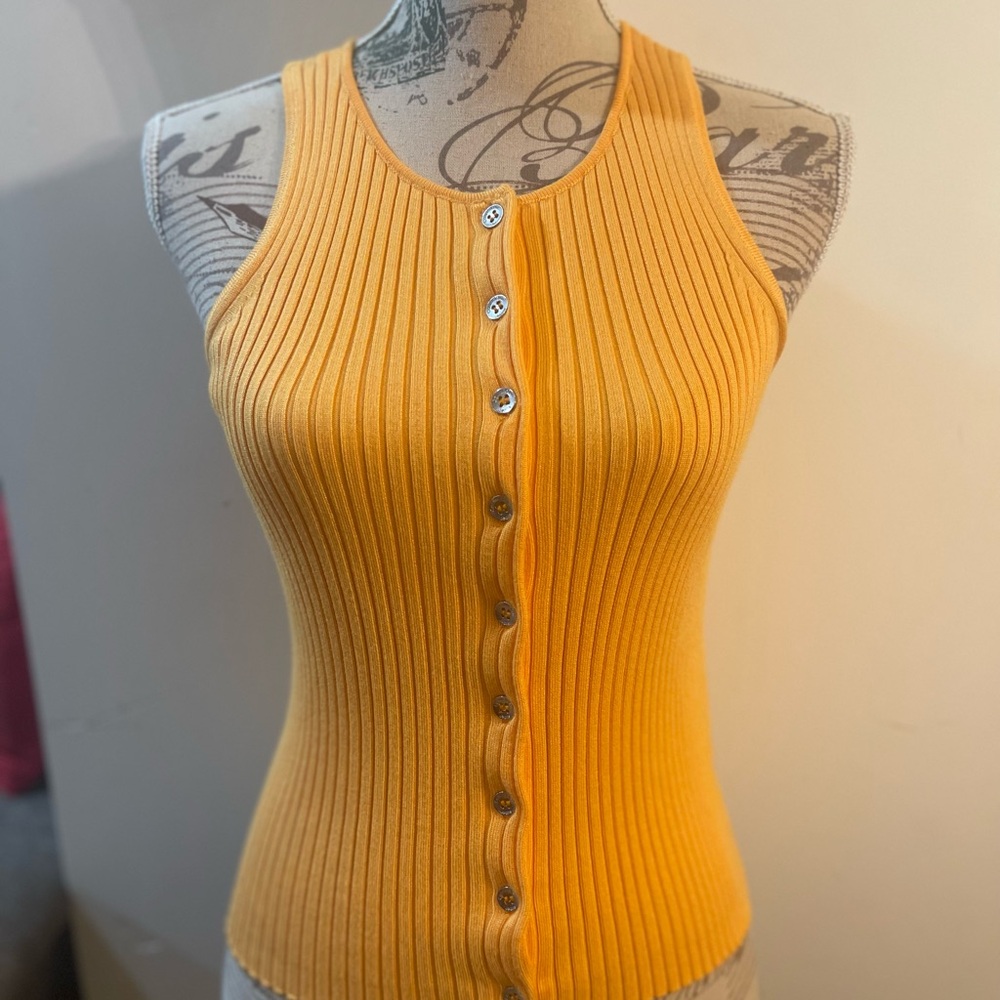 Calvin Klein Jeans Ribbed Button-Front Tank Top in Yellow-Orange